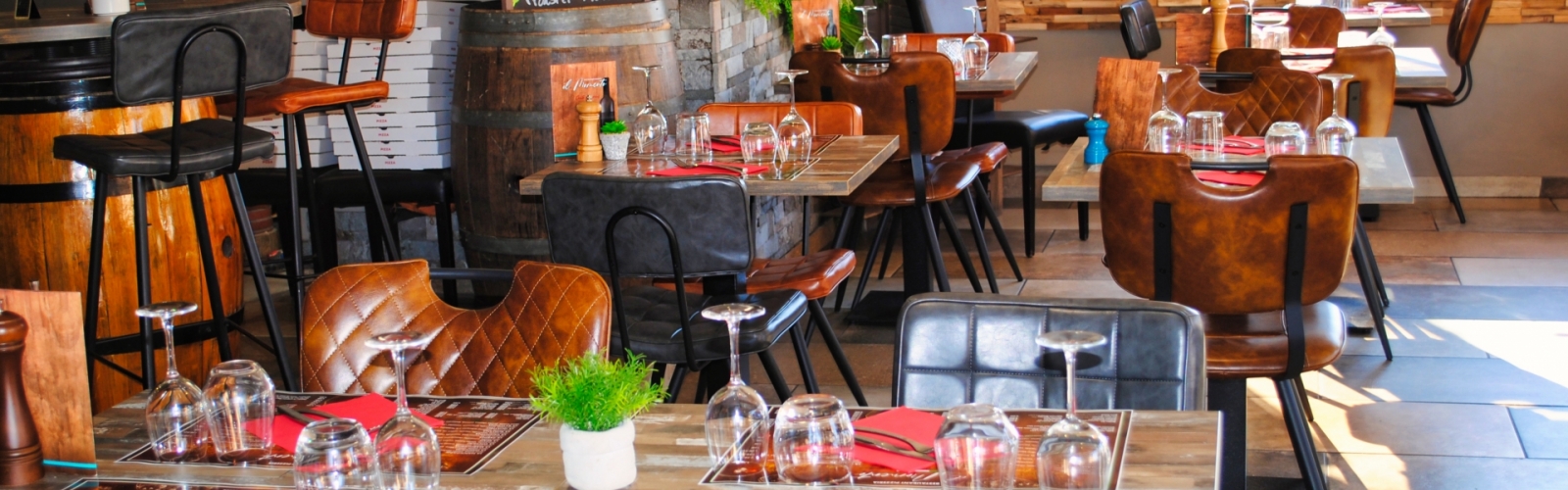 Il Momento - Mobilier professionnel - restaurant - htellerie - CHR